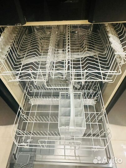 Посудомоечная машина Zanussi