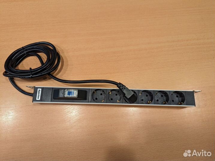 Удлинитель hyperline