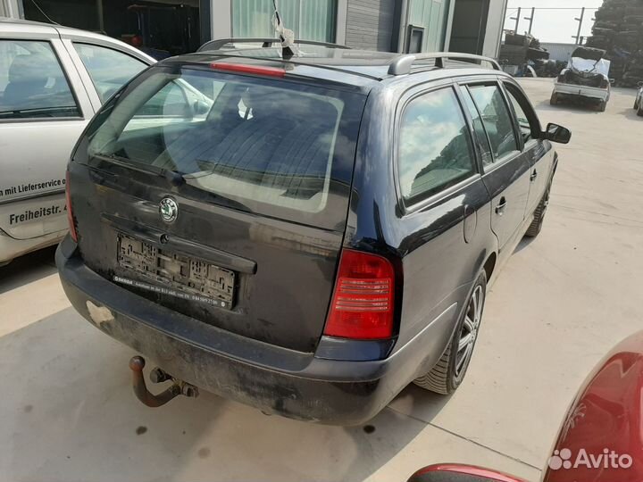 Поводок для Skoda Octavia 1U