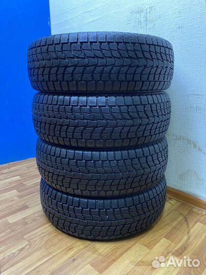 Dunlop Grandtrek SJ6 225/60 R17