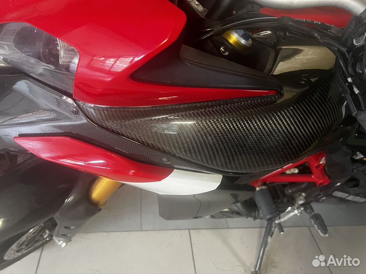 Ducati Multistrada 1200 S Pikes Peak Carbon