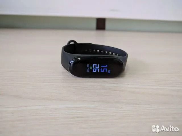 Умный браслет Digma Force A3 купить в Москве | Личные вещи | Авито