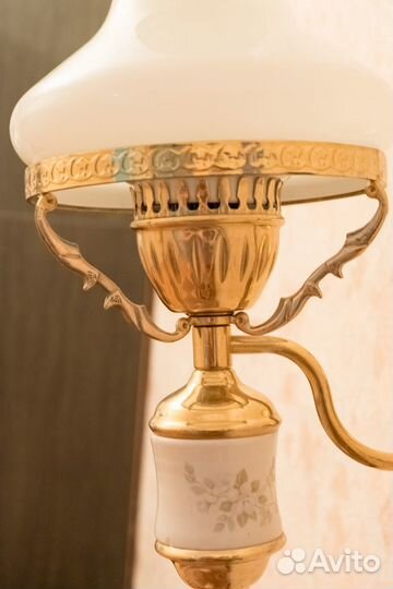 Tpexрожковaя Румынская люстра и светильник