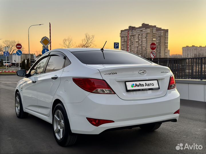 Hyundai Solaris 1.6 AT, 2015, 134 800 км