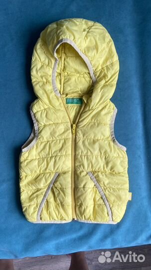 Отдам пакет вещей на девочку 1-1,5 года