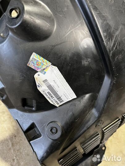 Подкрылок передний Kia Soul