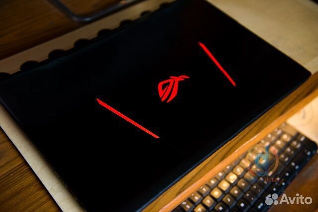 Игровой Asus ROG strix