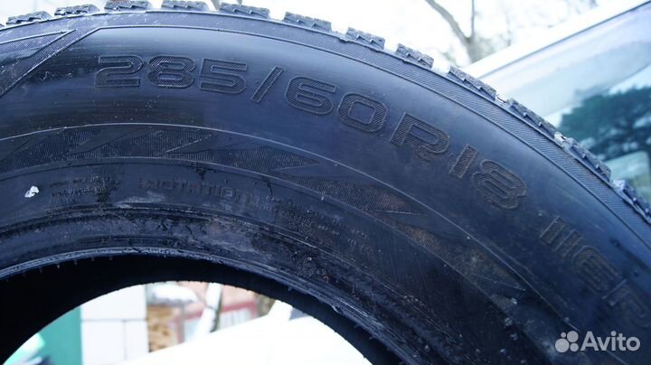 Nokian Tyres Hakkapeliitta R2 SUV 285/60 R18 116R