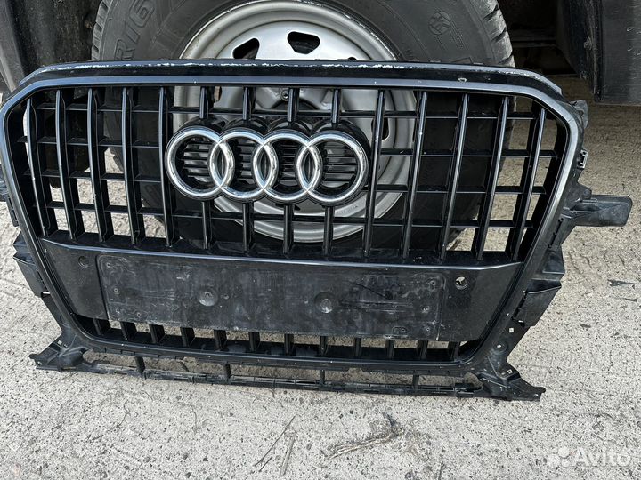 Решетка радиатора audi q5 8r