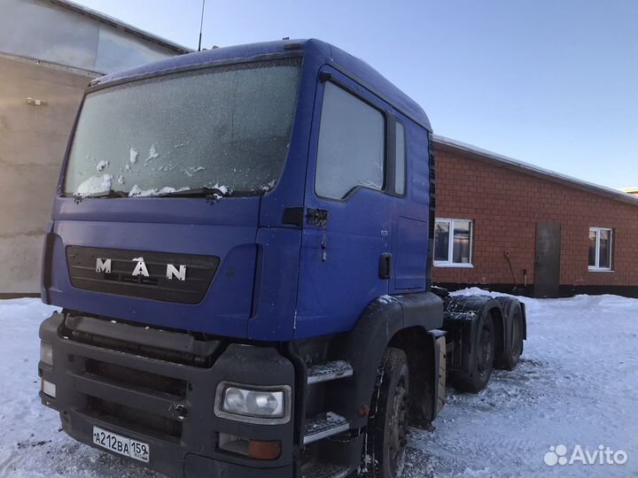 Тягач MAN ERF EST 11.39 в разборе