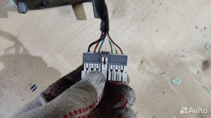 Зеркало наружное правое Peugeot 406