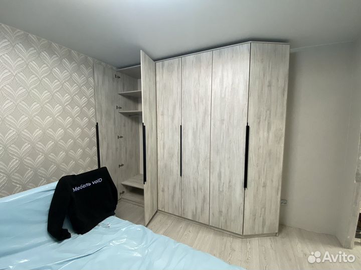 Шкаф распашной на заказ