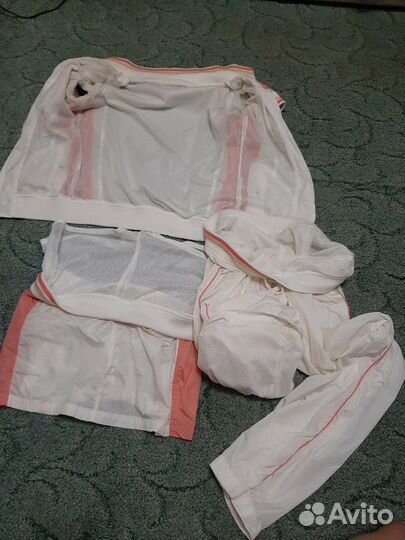 Костюм спортивный