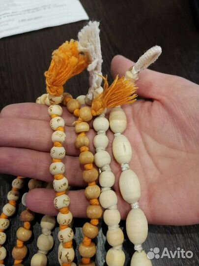 Четки туласи и мешочек. Индия