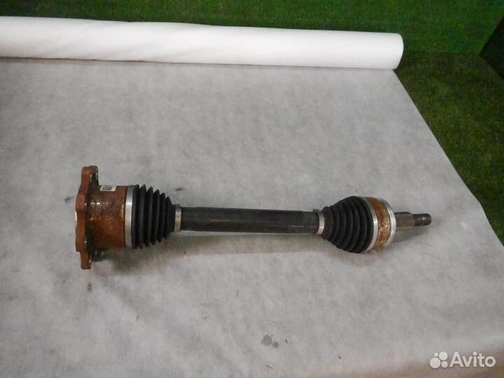 Привод левый задний Cadillac Escalade