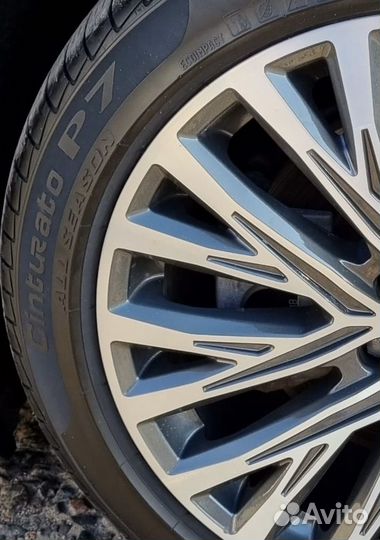 Pirelli Cinturato P7 All Season 40 R20