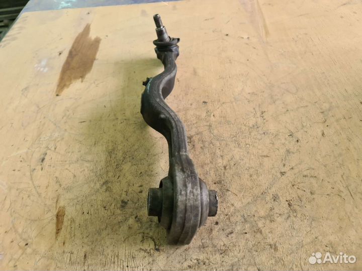 Рычаг передний левый Mercedes W221