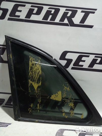 Форточка левая Audi Q5 8R 2008—2012