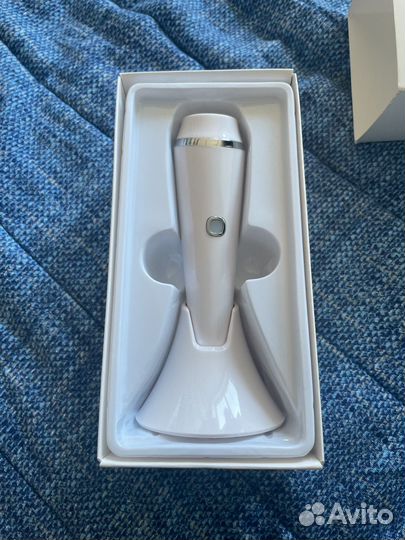 Щетка для чистки и массажа лица