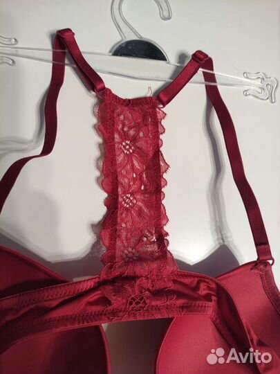 Бюстгалтер новый