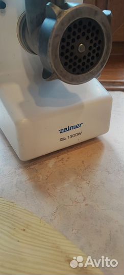 Мясорубка электрическая с новыми ножами бу