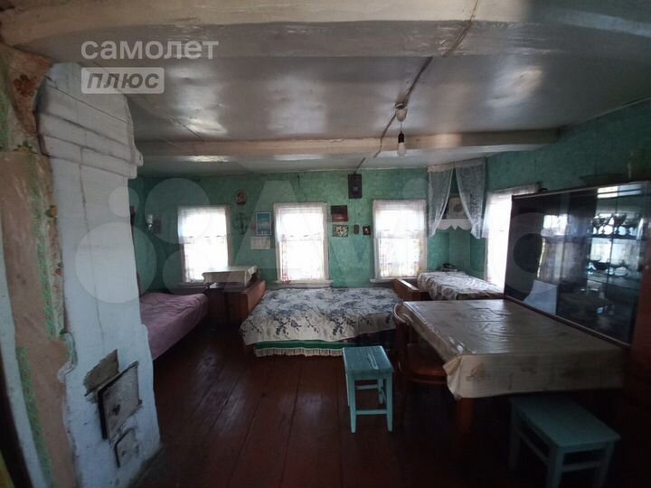 Дом 2800 м² на участке 28 сот.