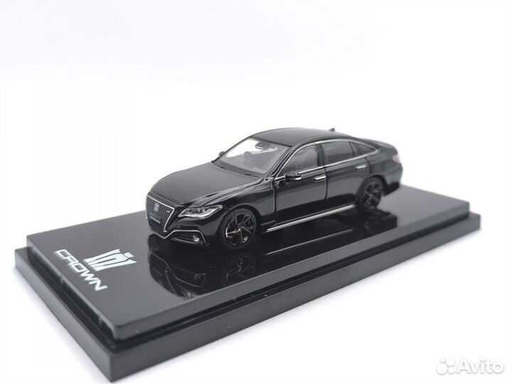 Toyota Crown 220, 1:64, в наличии