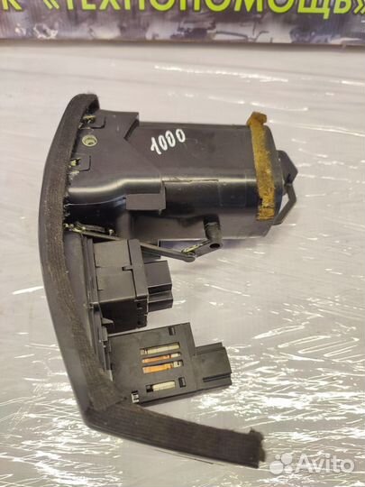 Блок управления зеркалами Nissan Primera P10