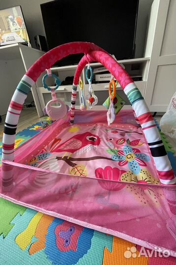 Коврик с дугами