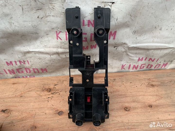 Кронштейн Mini Cooper S R53 W11 2004
