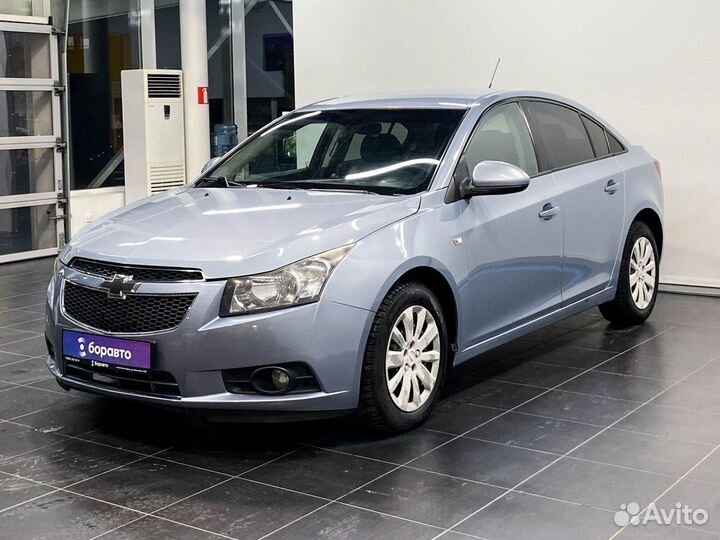 Chevrolet Cruze 1.6 AT, 2011, 250 345 км