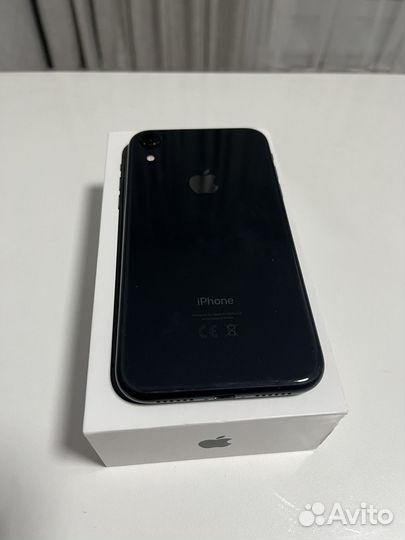 iPhone Xr, 64 ГБ