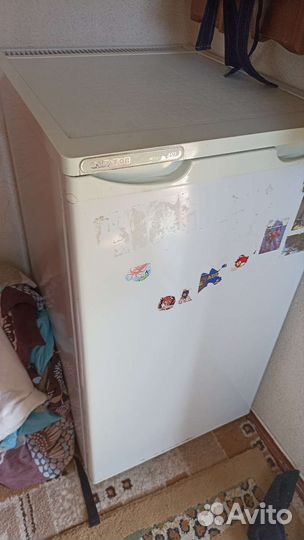 Холодильник маленький