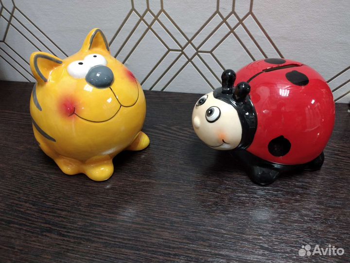 Копилка Котик, Божья коровка