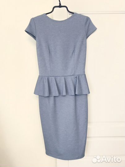 Платье с баской 44р