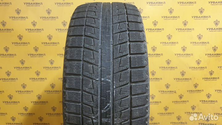 Bridgestone Blizzak Revo2 215/50 R17 91Q