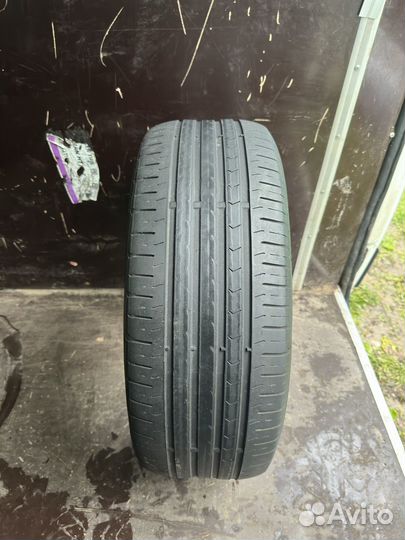 Continental ContiPremiumContact 5 215/55 R17 94W