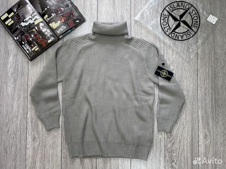 Свитер Stone Island