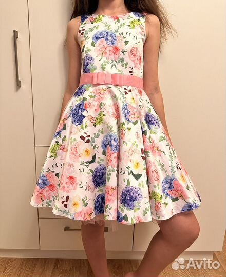 Платье праздничное нарядное, на рост 152, р.38