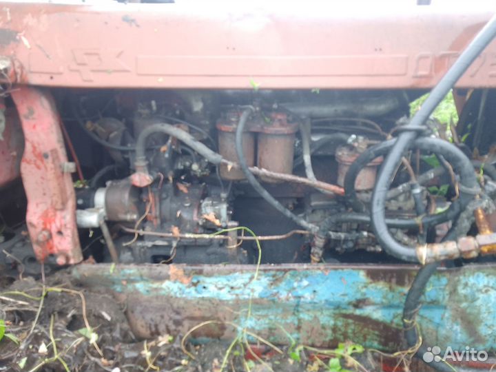 ВгТЗ ДТ-75М, 1990