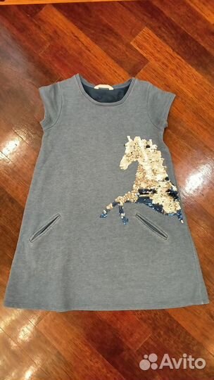 Платье для девочки р. 122 см