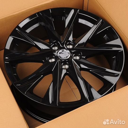 Диски Luistone L2058 7.5x19/5x114.3 D67.1 ET45 Full Gloss Black