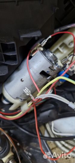 Редуктор (лифт) Delonghi Ecam