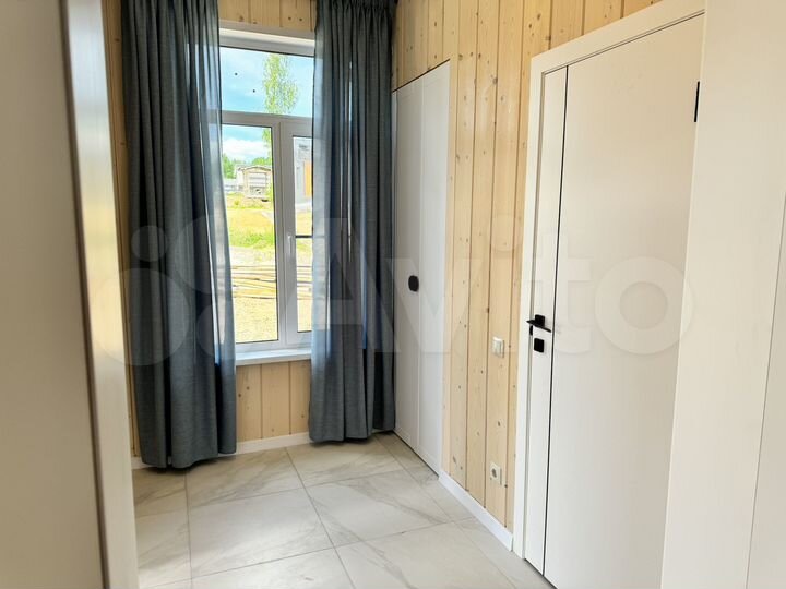 Дом 68 м² на участке 6 сот.