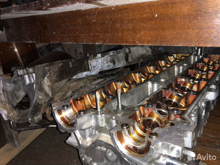 Двигатель 2JZ-GE в разборе