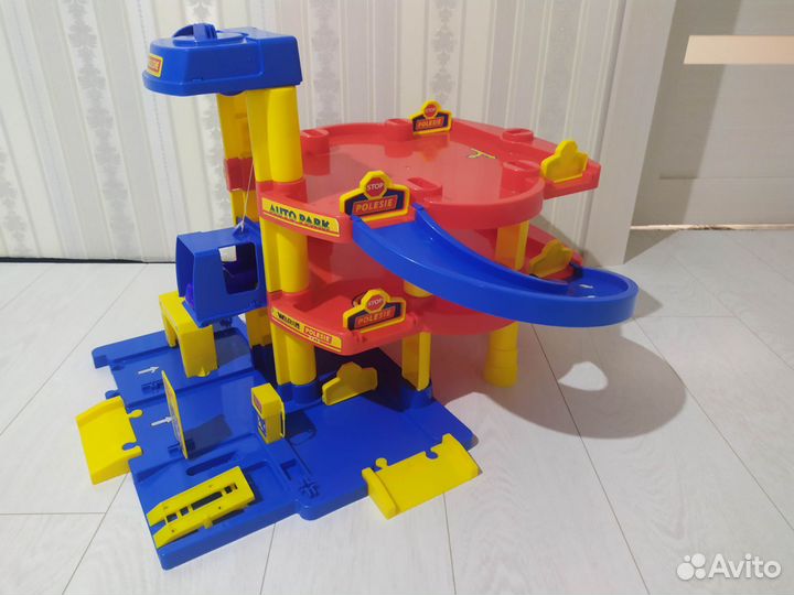 Детская парковка polesie