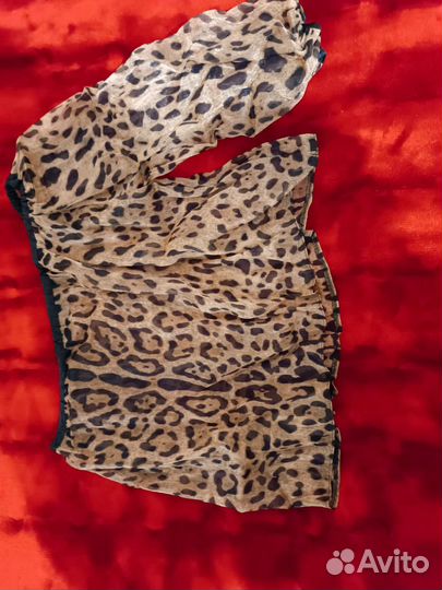 Шифон накидка, на одно плечо с одним рукавом