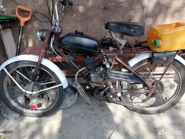 Мопед рига 13