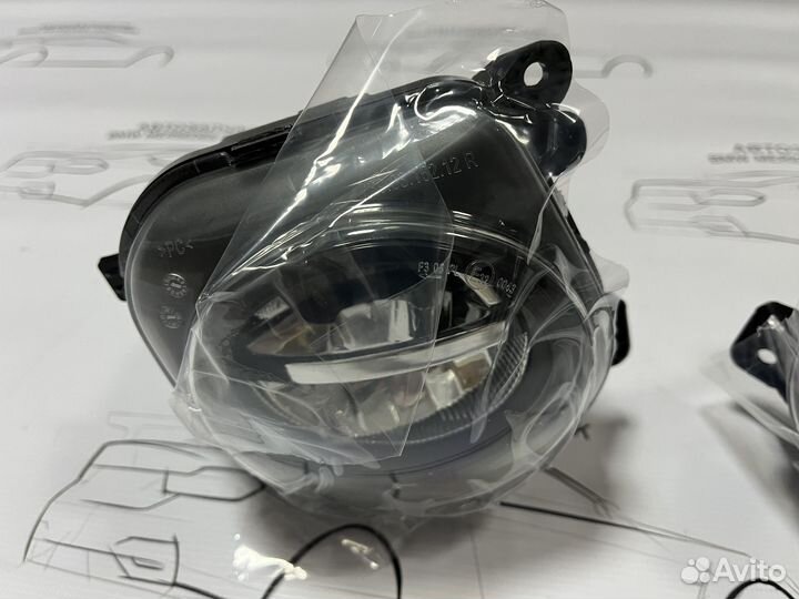 Комплект LED противотуманок BMW F10 рестайлинг