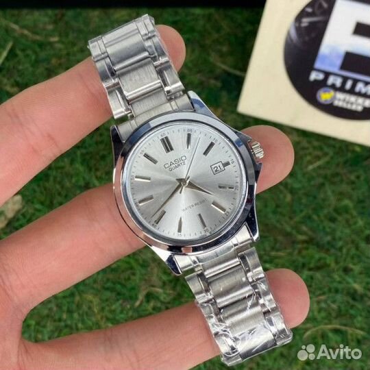 Часы Casio новые